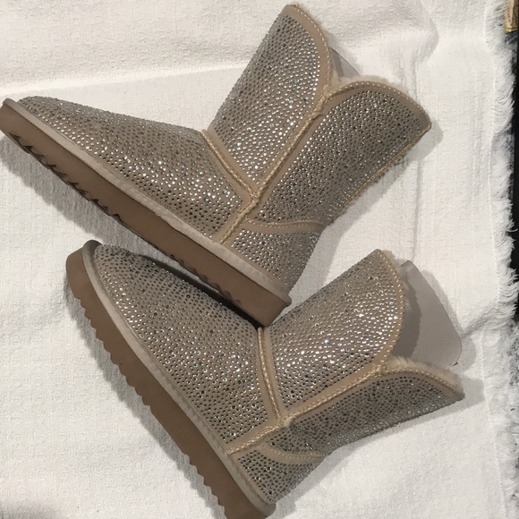 INC INTERNATIONAL CONCEPTS Adrief Cream Bling Booties size 6 - Picture 3 of 8
